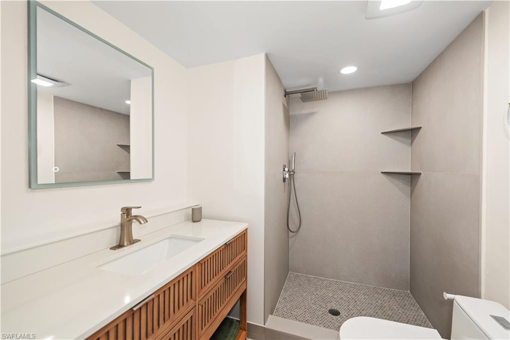 501 Forest Lakes BLVD 111 photo 15