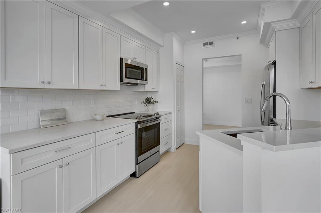 2165 Arielle DR 1602 photo 15