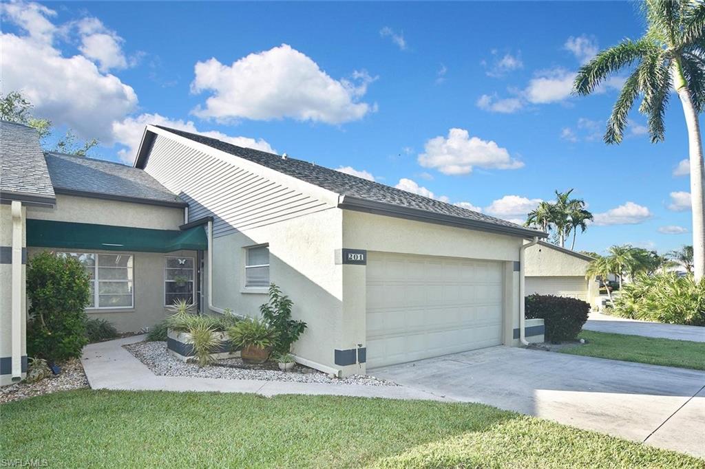 201 McGregor Park CIR 201