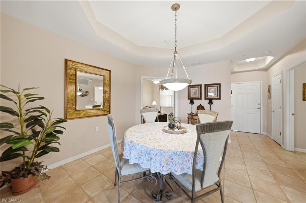 255 W End DR 3306 photo 13