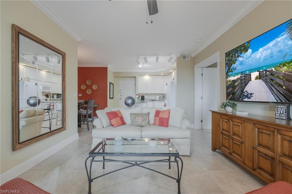 2825 Palm Beach BLVD 214 photo 17