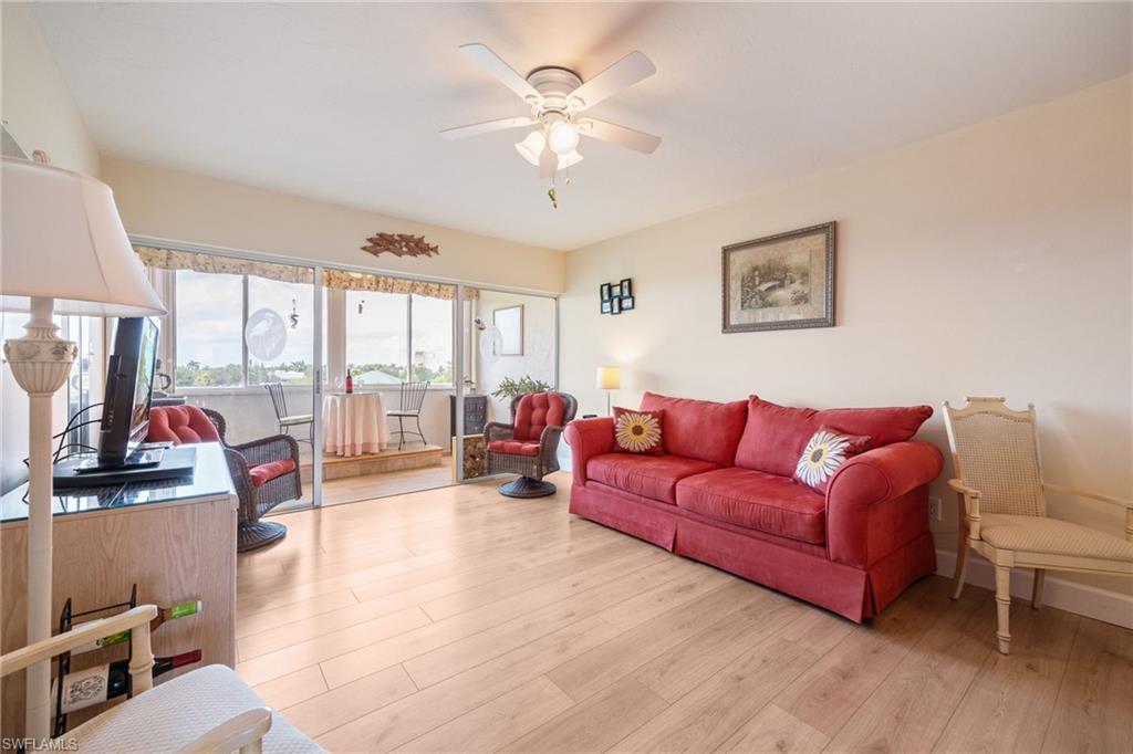 1580 Pine Valley DR 415 photo 10
