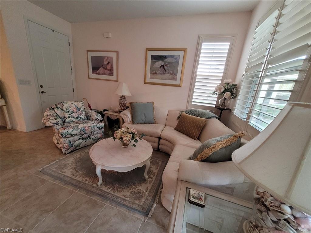 10714 Cetrella DR