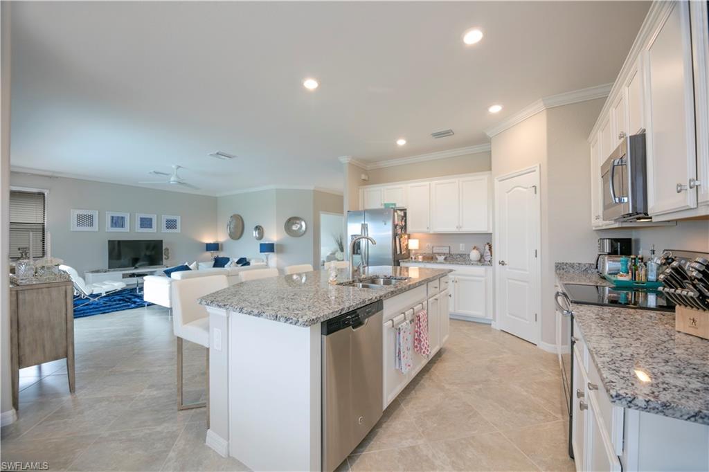 1555 Marton CT
