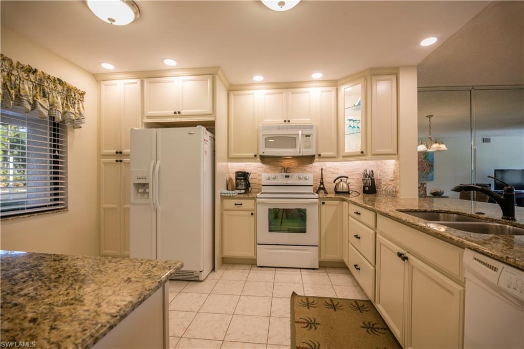5741 Deauville CIR F108