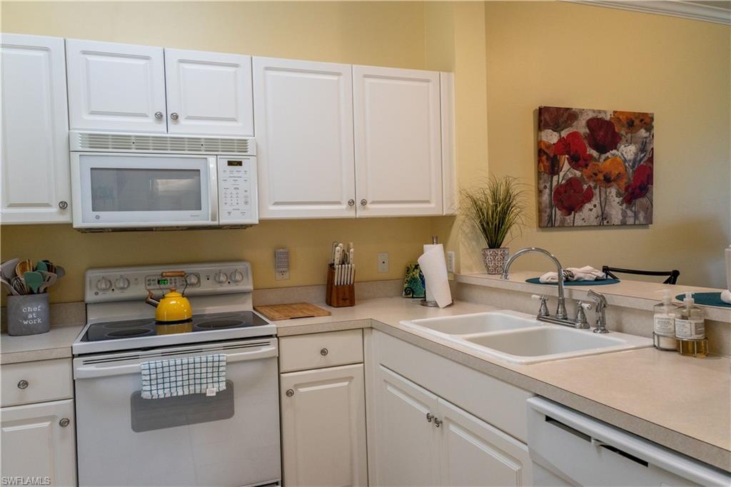 3950 Loblolly Bay DR 3-402 photo 19