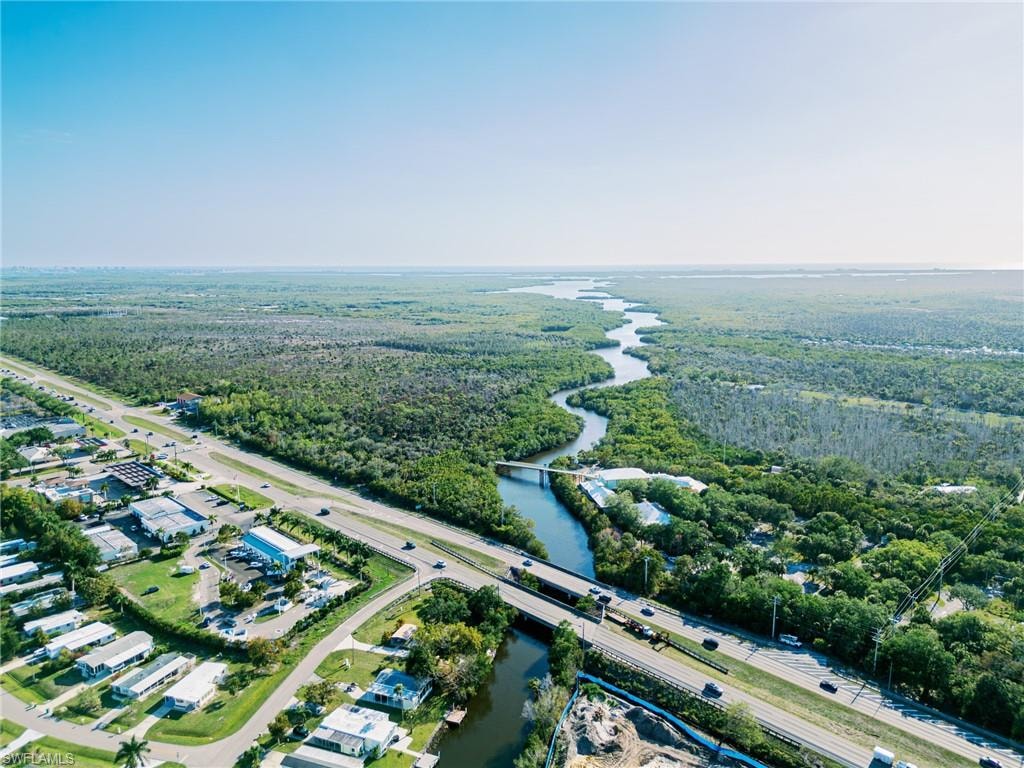 Water access to Gulf of Mexico