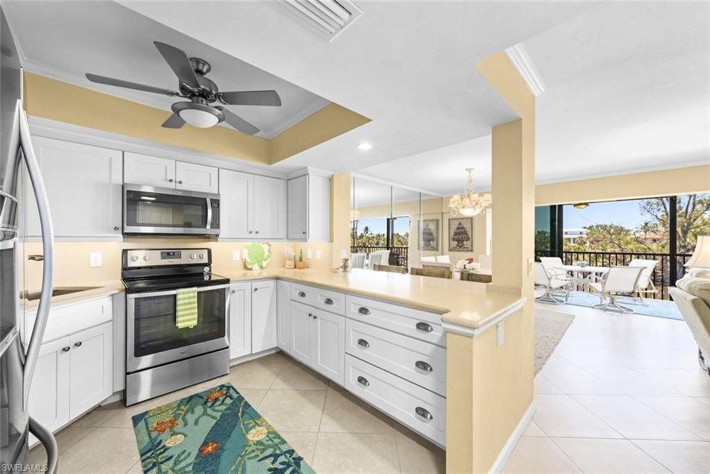 1340 Middle Gulf DR 8A photo 16