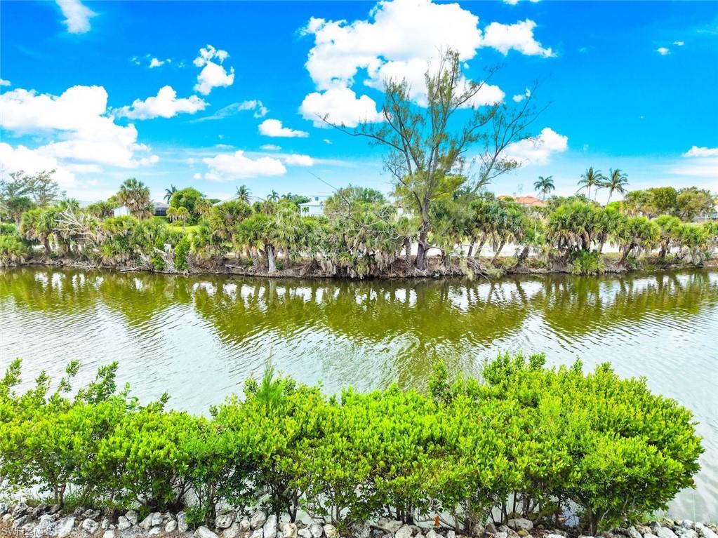 1340 Middle Gulf DR 8A photo 8