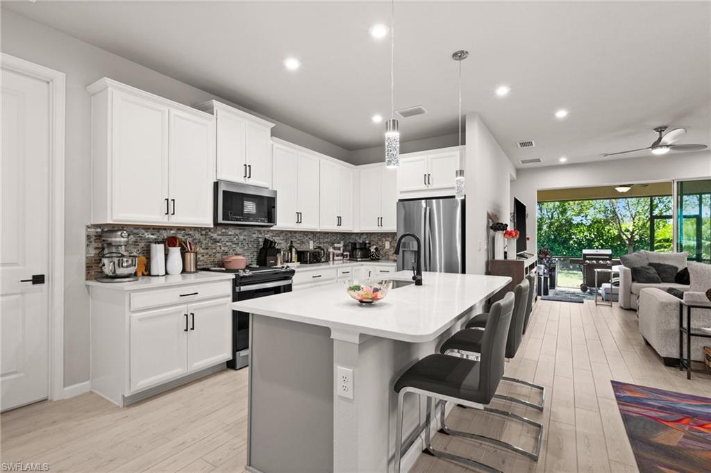 10353 Bonavie Cove DR