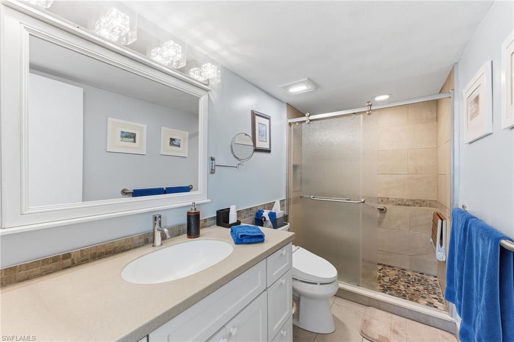 1100 Little Neck CT F52 photo 14