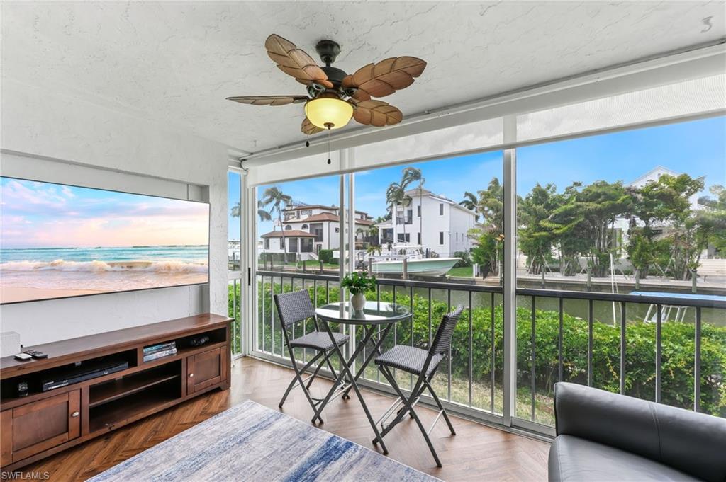 1100 Little Neck CT F52 photo 18