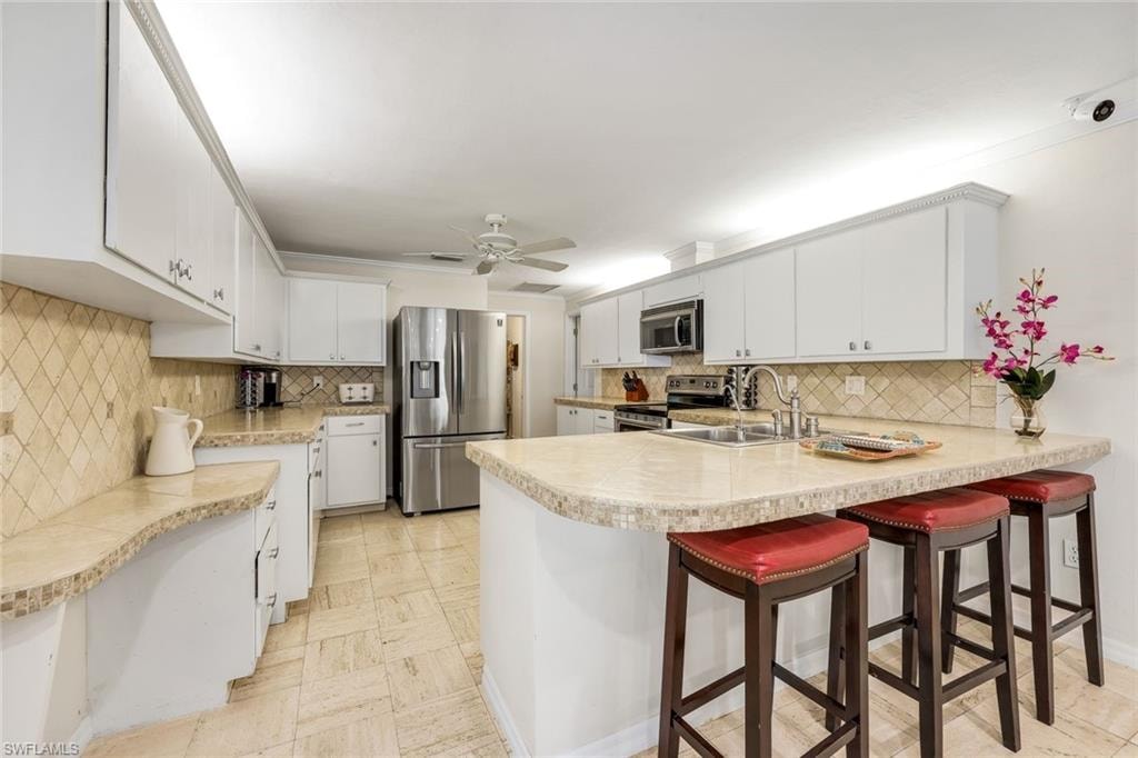 3788 Harold AVE photo 27