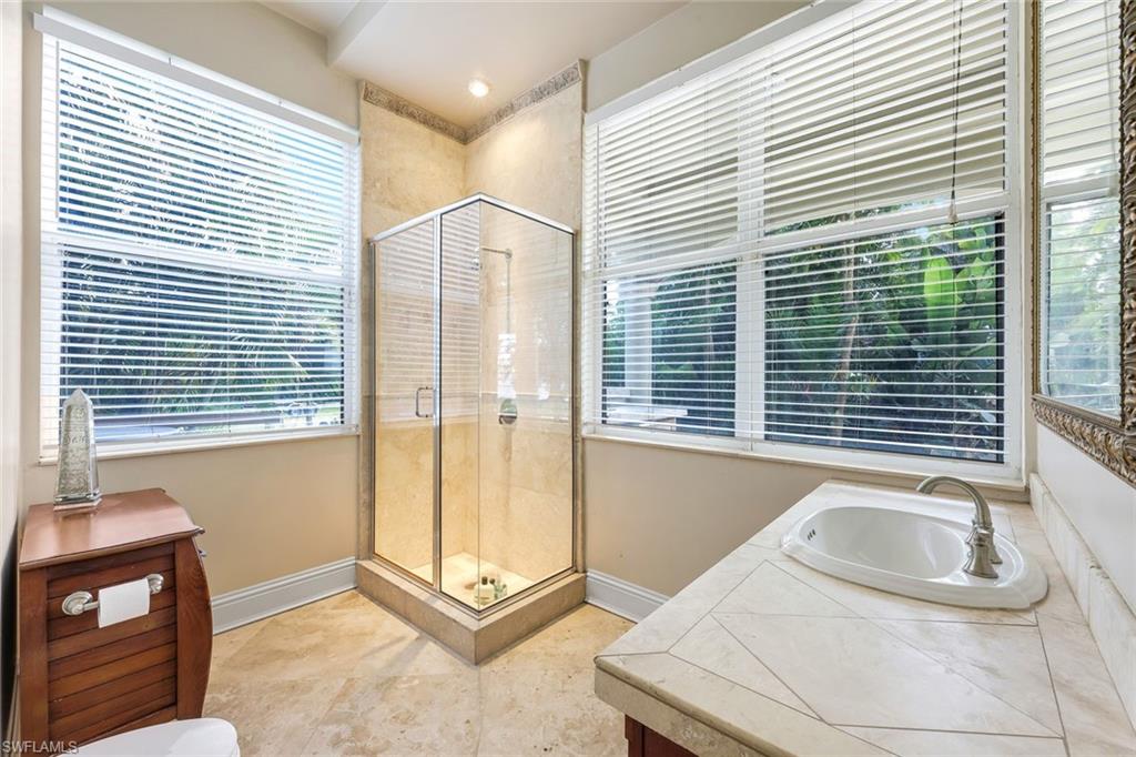 3788 Harold AVE photo 17
