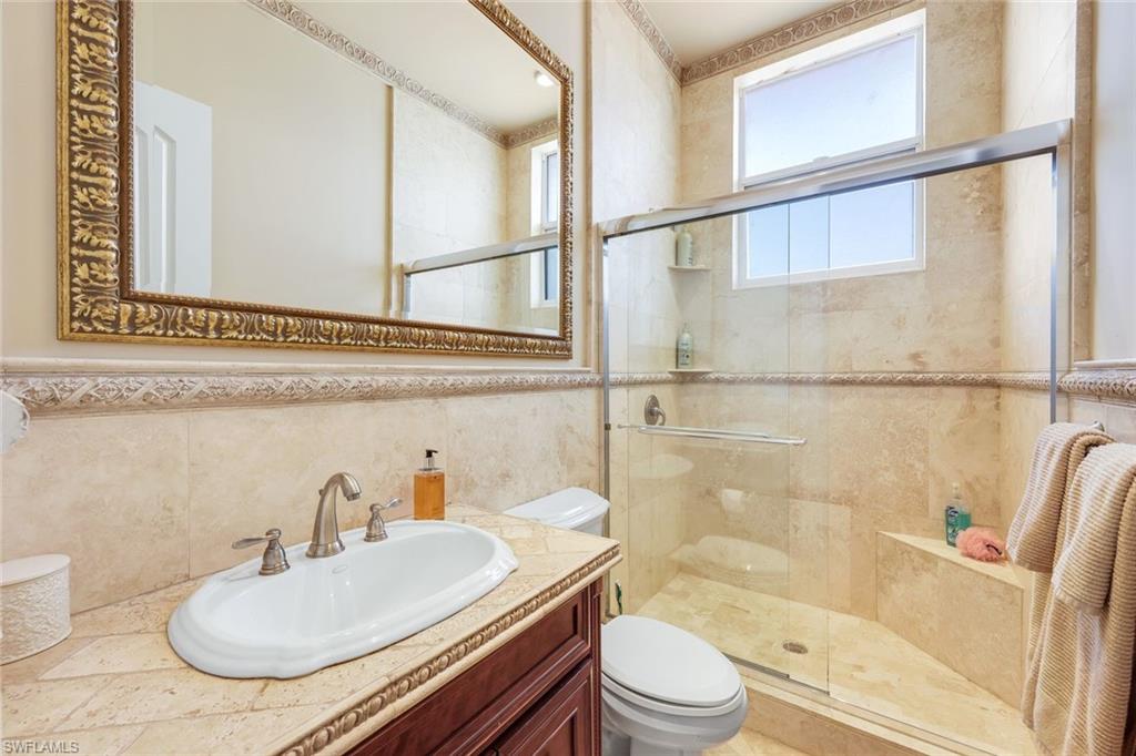 3788 Harold AVE photo 12