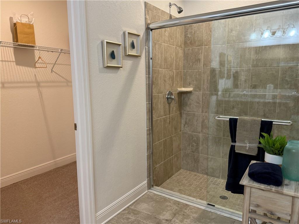 3726 Lee BLVD photo 13