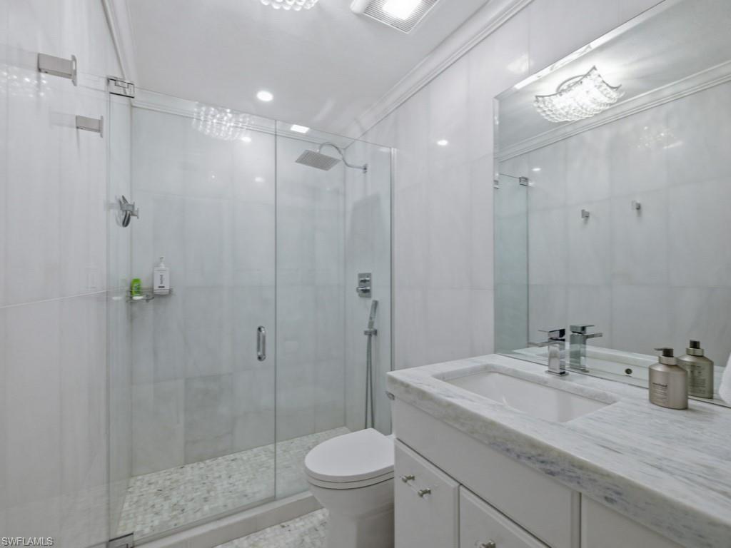 211 3rd AVE S 211 photo 13