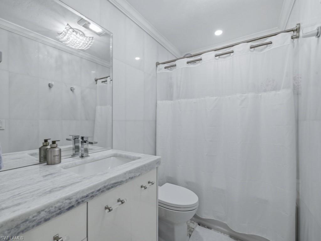 211 3rd AVE S 211 photo 16