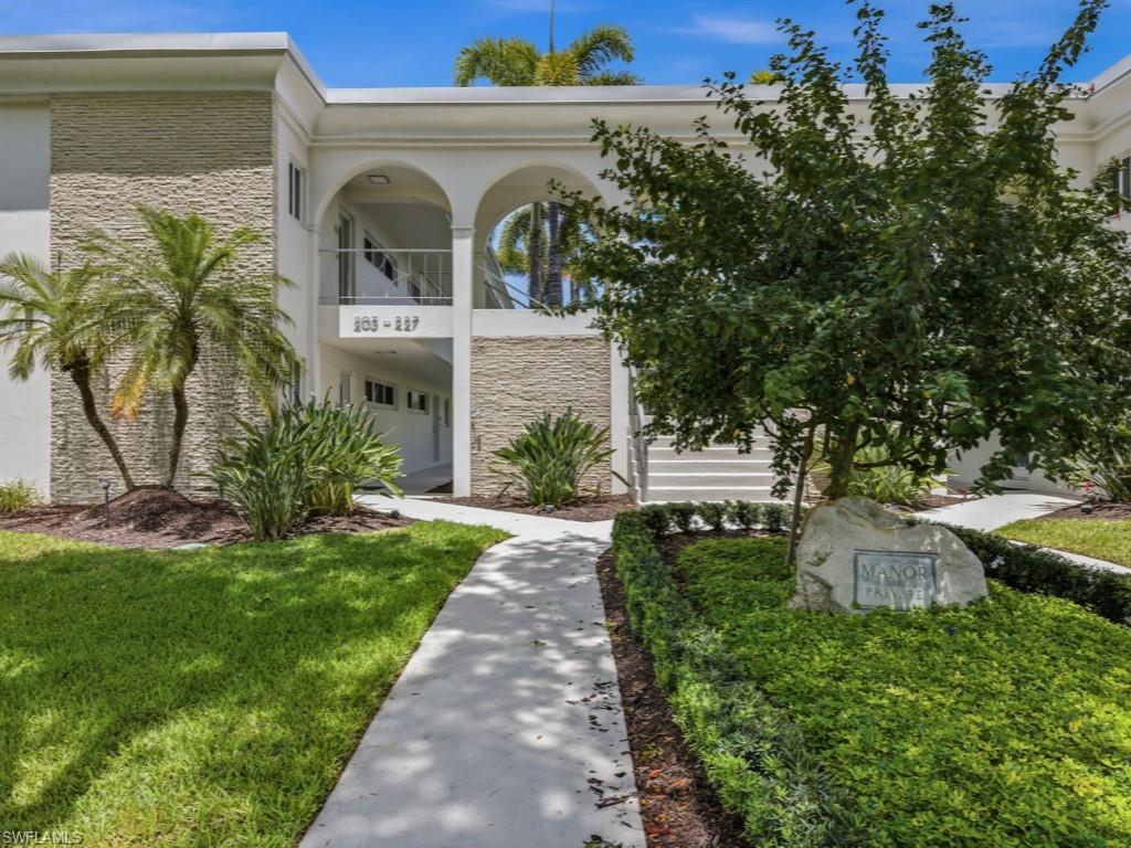 211 3rd AVE S 211