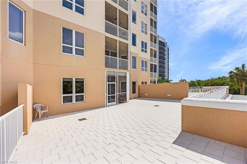 4182 Bay Beach LN 722 photo 20