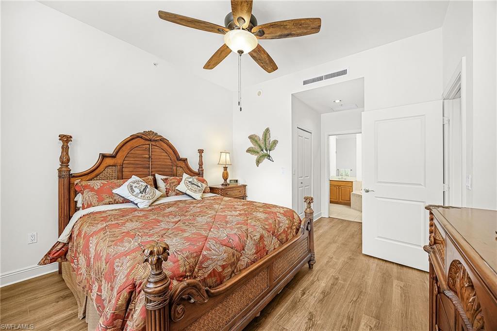 4182 Bay Beach LN 722 photo 10