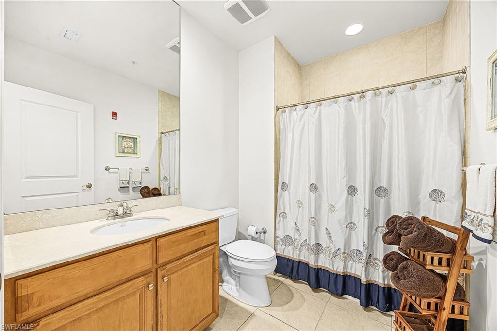 4182 Bay Beach LN 722 photo 14