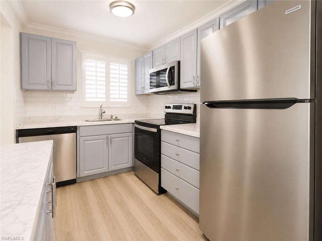 225 Turtle Lake CT 210