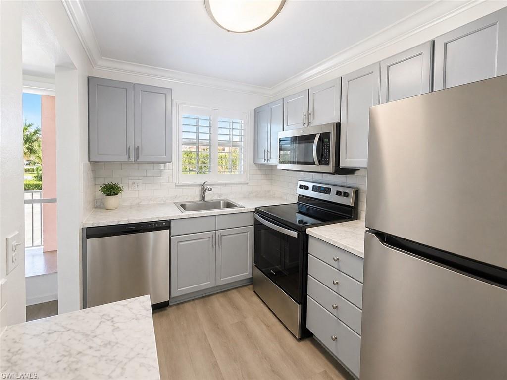 225 Turtle Lake CT 210