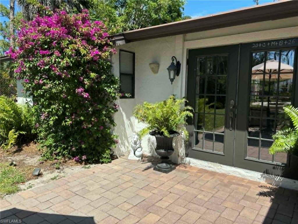 1156 Oakes BLVD photo 6
