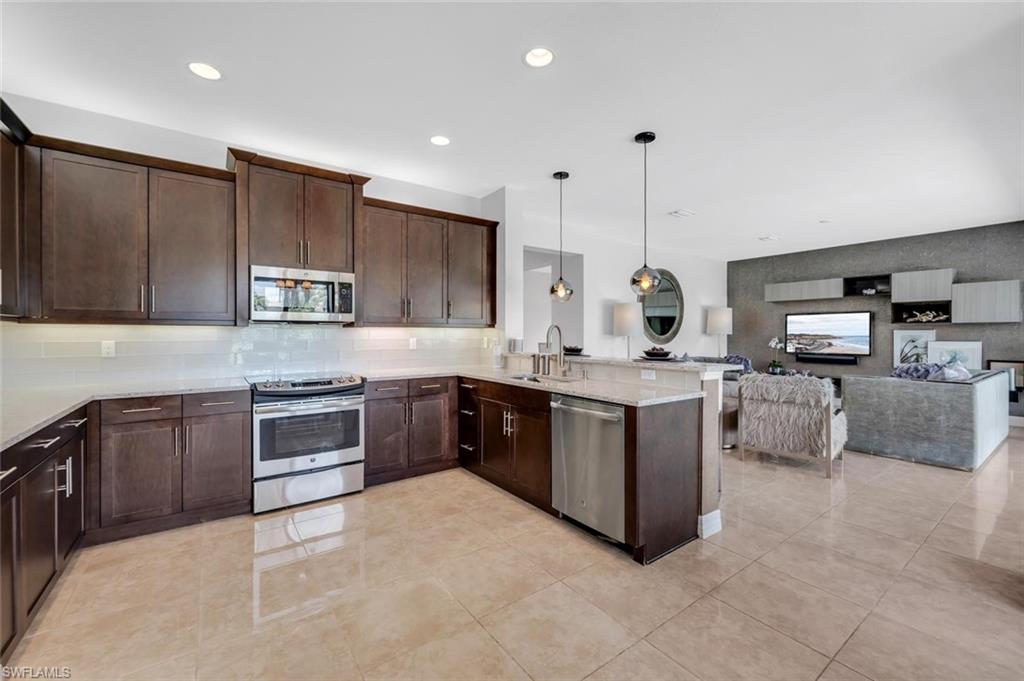 13539 Mandarin CIR photo 10
