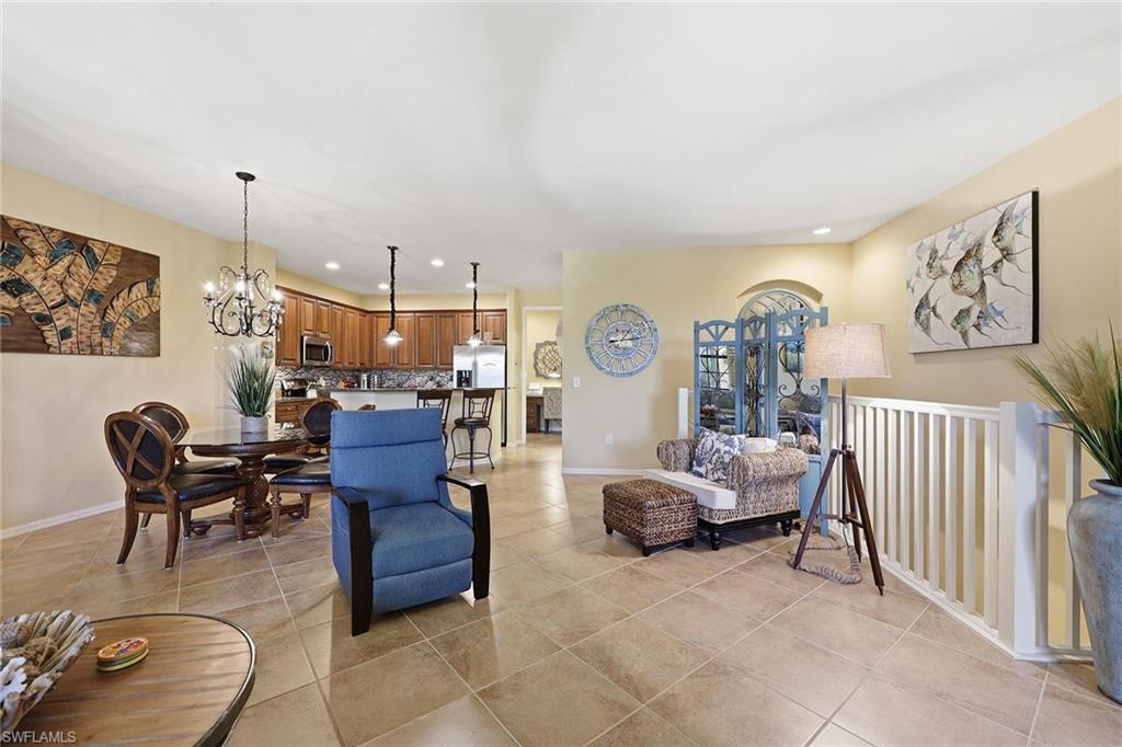 8986 Cambria CIR 2204 photo 6