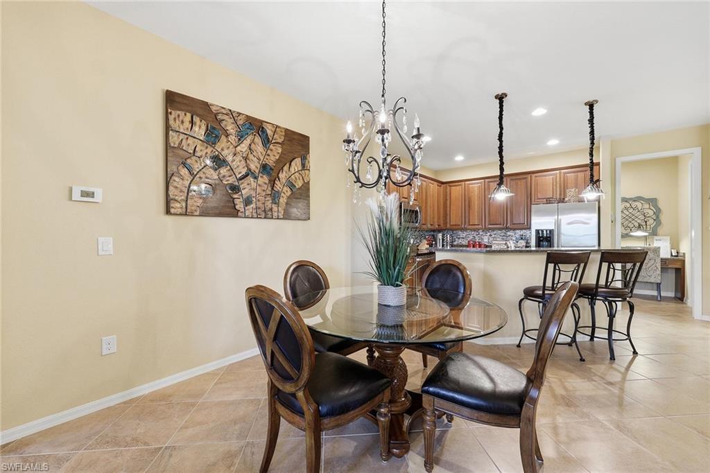 8986 Cambria CIR 2204 photo 7
