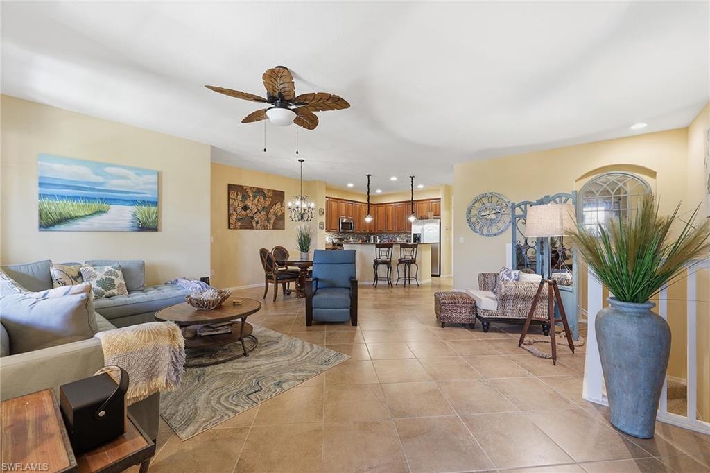 8986 Cambria CIR 2204