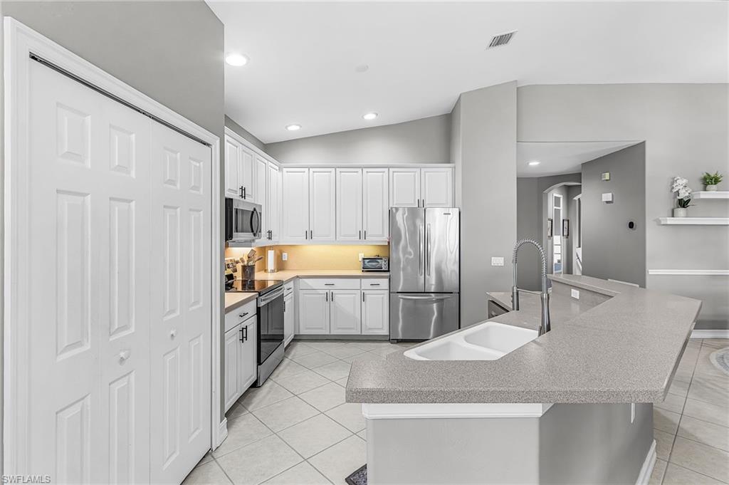 12051 Brassie CIR D202 photo 12