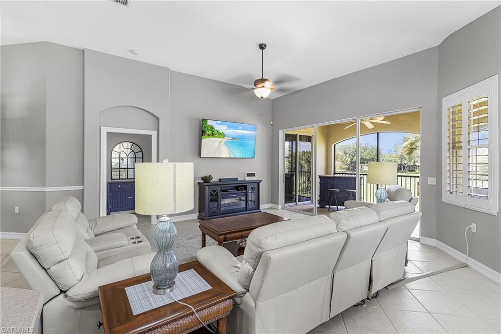 12051 Brassie CIR D202 photo 8