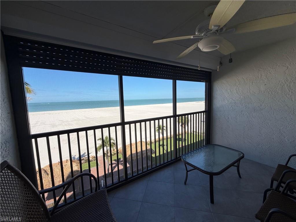 6400 Estero BLVD 402 photo 27
