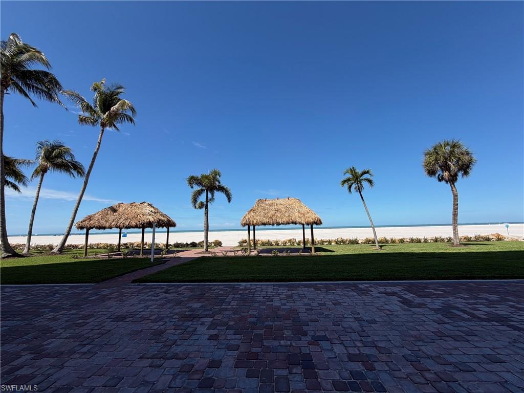 6400 Estero BLVD 402 photo 28