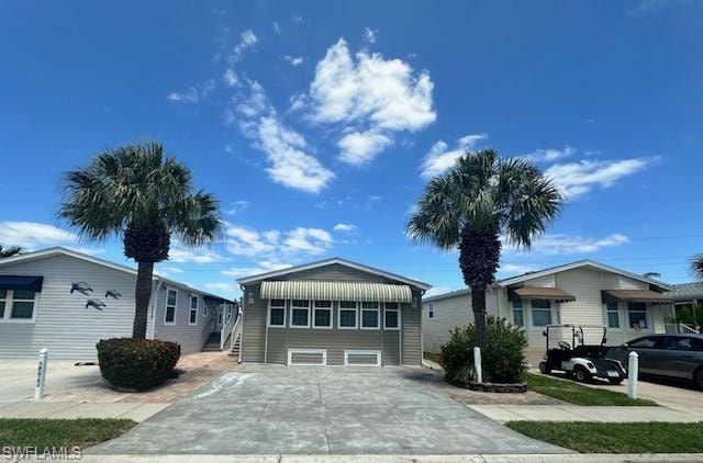 1509 Diamond Lake CIR