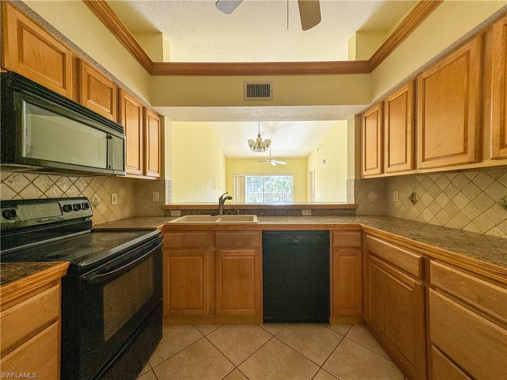 3250 Cypress Glen WAY 424 photo 7