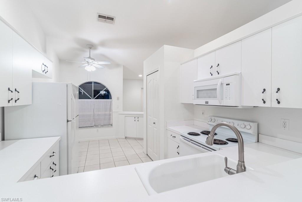 2230 Stacil CIR photo 7