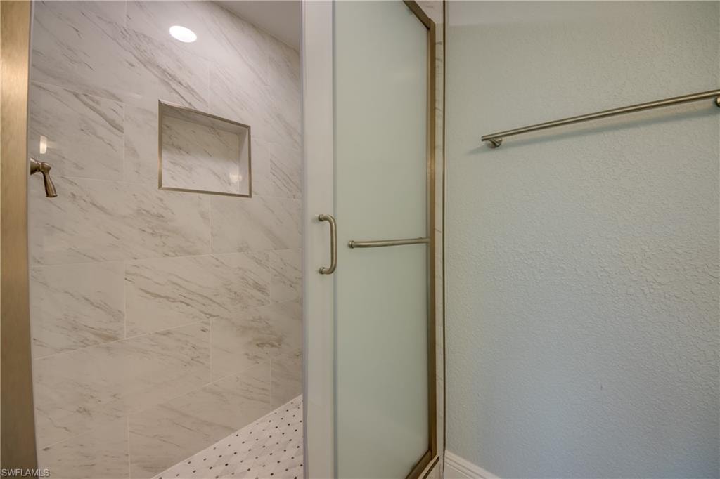 16881 Davis RD 116 photo 21