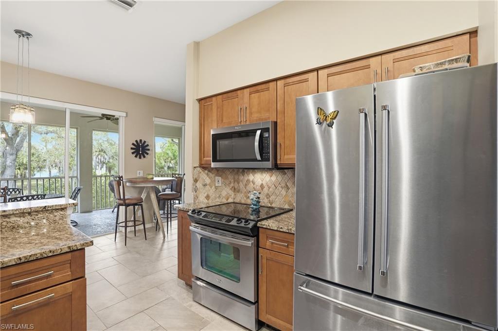 3500 Ballybridge CIR 202 photo 12