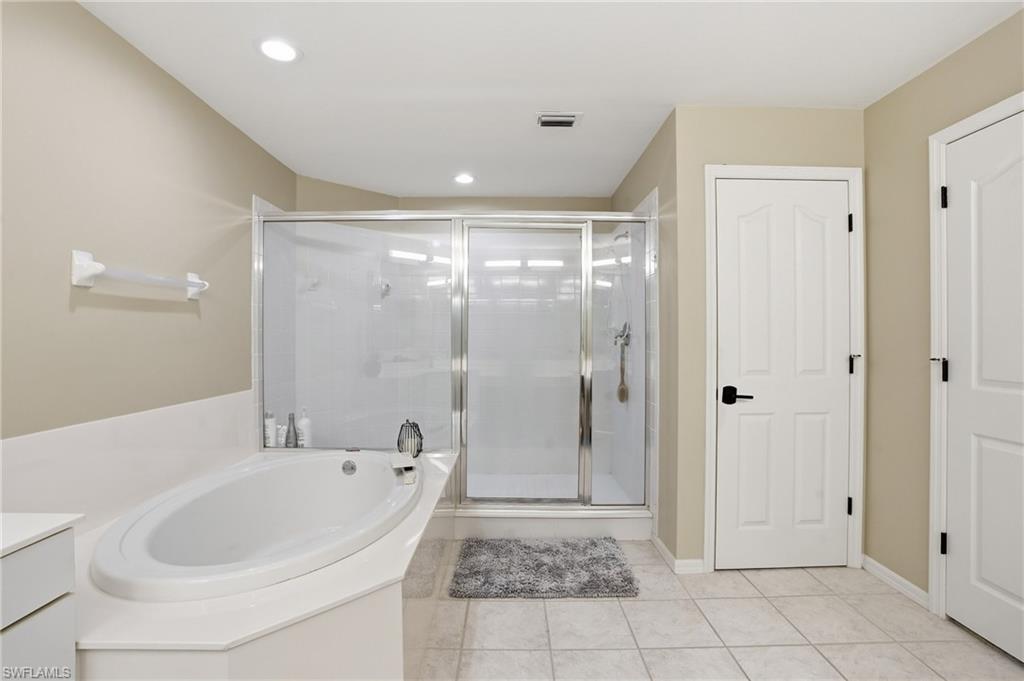3500 Ballybridge CIR 202 photo 20