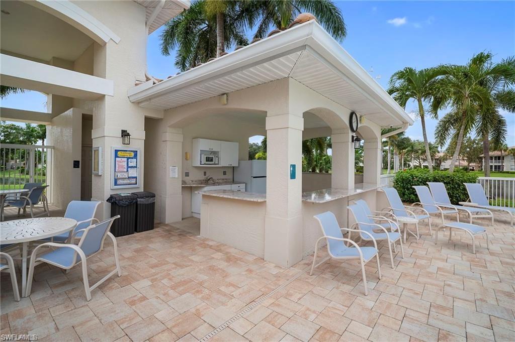 3500 Ballybridge CIR 202 photo 30