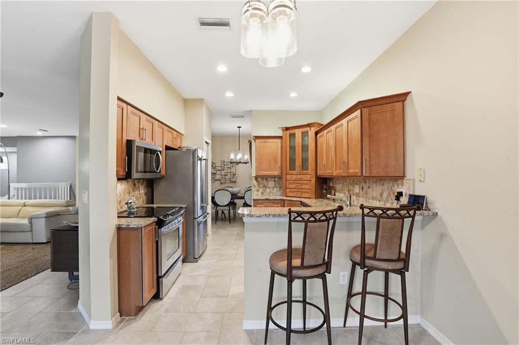 3500 Ballybridge CIR 202 photo 11