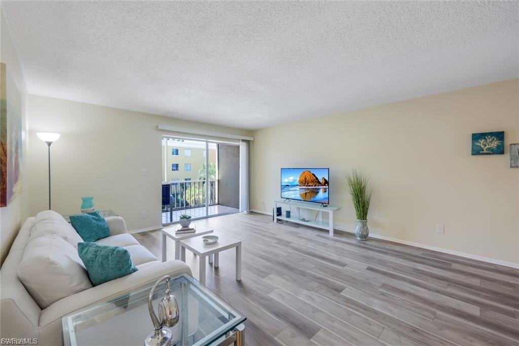 2366 E Mall DR 418