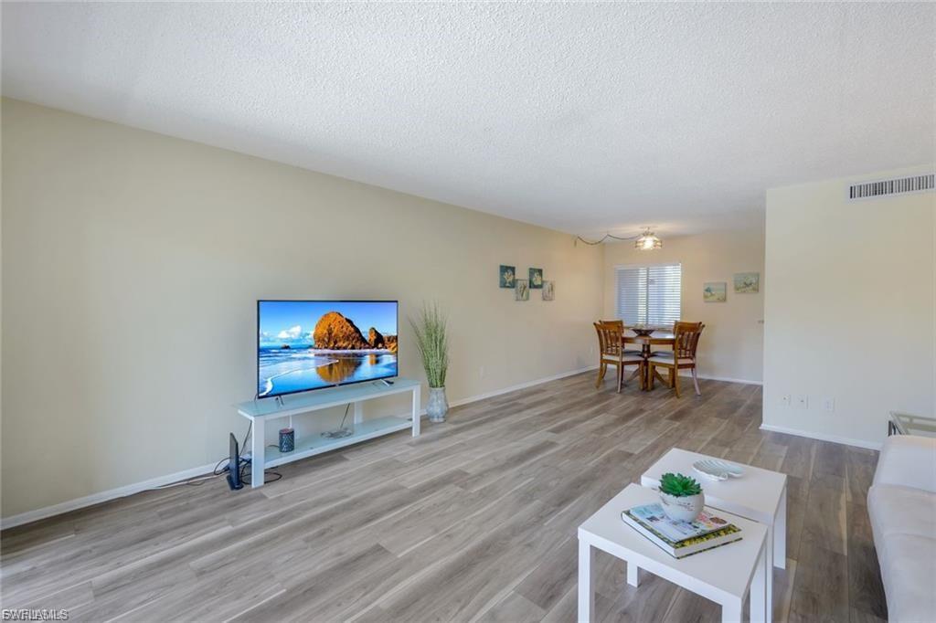 2366 E Mall DR 418