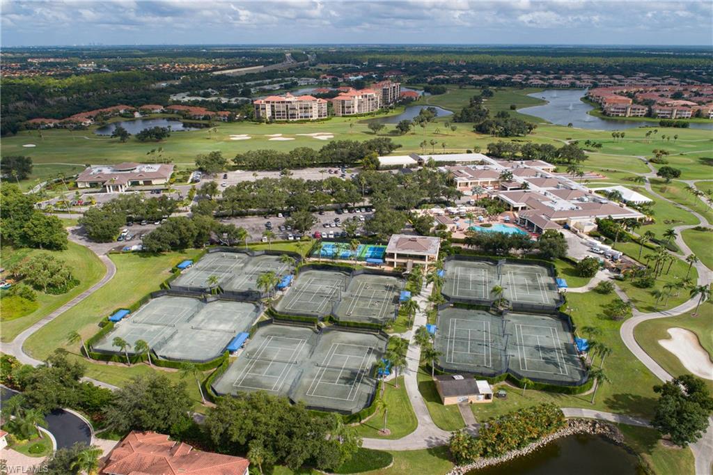 Vineyards Country Club