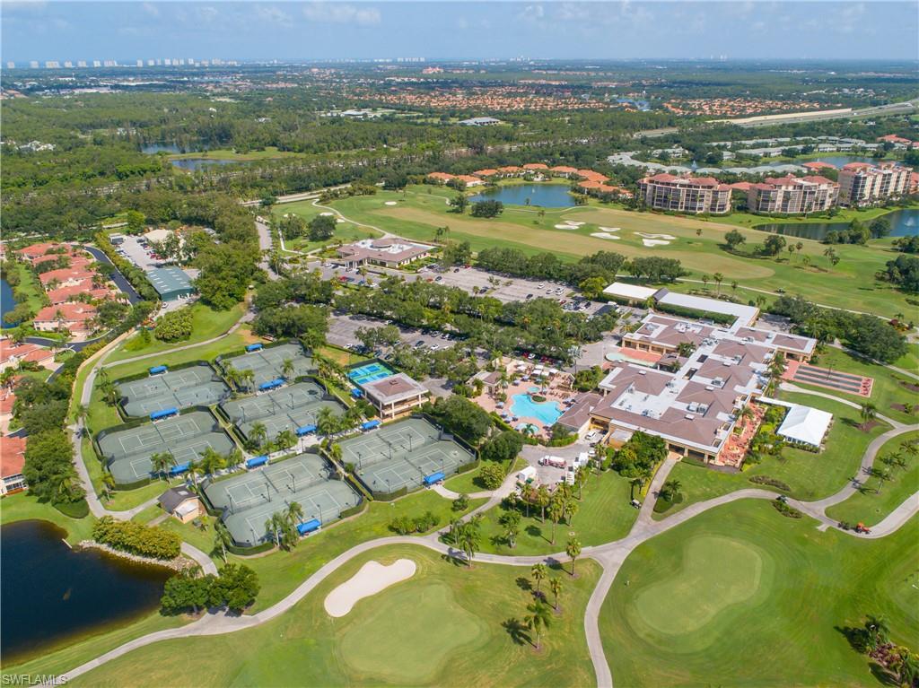 Vineyards Country Club