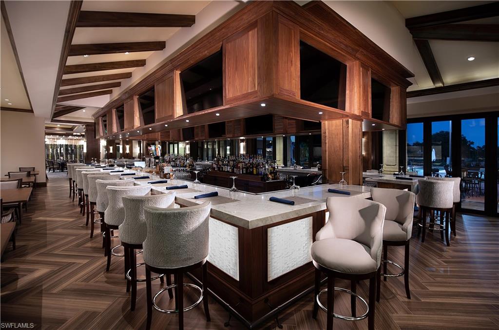 Vineyards Country Club